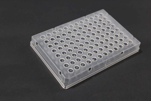 PCR plate skirted 0.1 ml