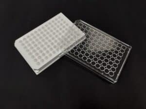 Tissue culture treated White 96 well plate with lid